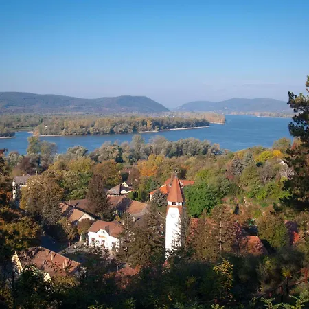 Guest house Makvirag - Es Szobak - Prepay *