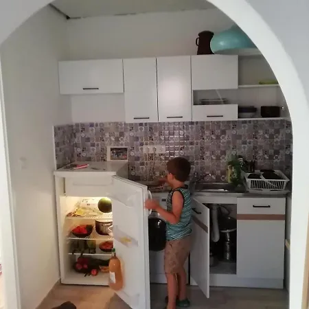 Makvirag - Es Szobak - Prepay Guest house *